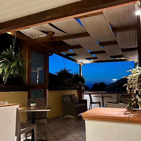 A Casa Di Vittoria - Bed & Breakfast Castellabate