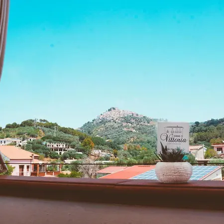 Bed & Breakfast A Casa Di Vittoria - *